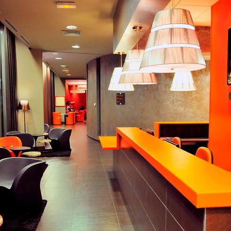 Residence Otelia Affaires & Bien-Etre Lyon Bagian luar foto