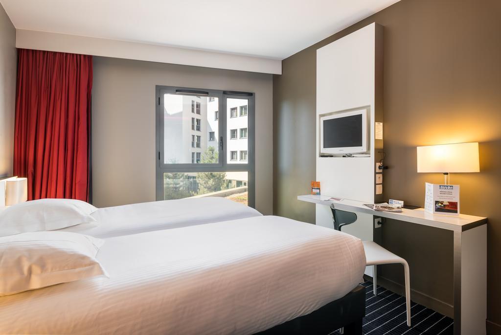 Residence Otelia Affaires & Bien-Etre Lyon Bagian luar foto