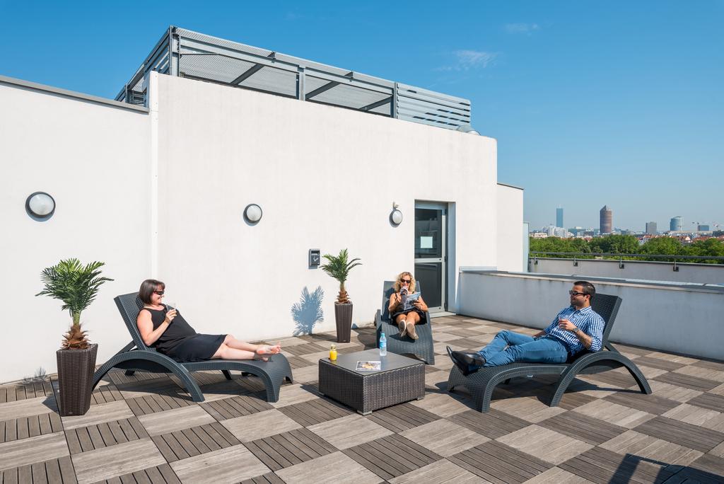 Residence Otelia Affaires & Bien-Etre Lyon Bagian luar foto